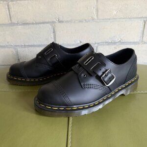 Dr. Martens Quynn low oxford shoe US W 11 / US M 10 / UK 9 NIB